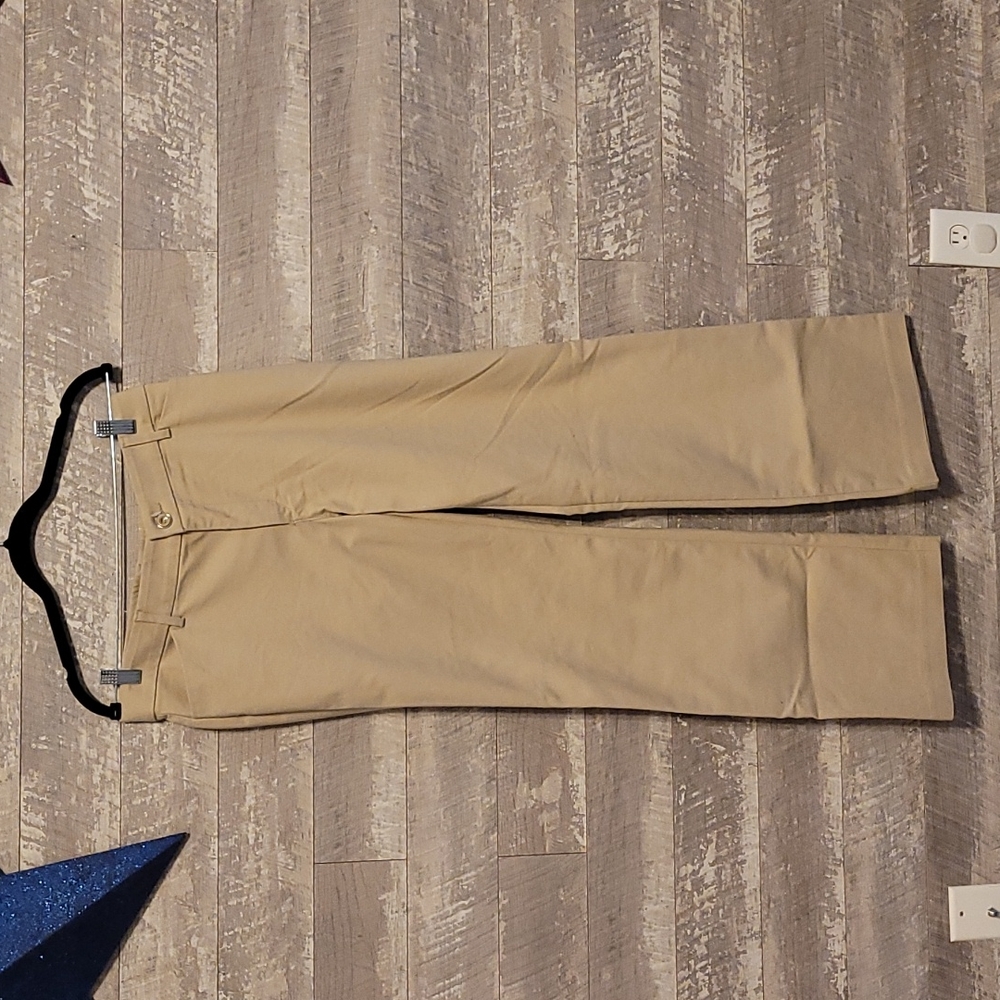 Lee Khaki Flex Motion Mid Rise Regular Fit Trousers